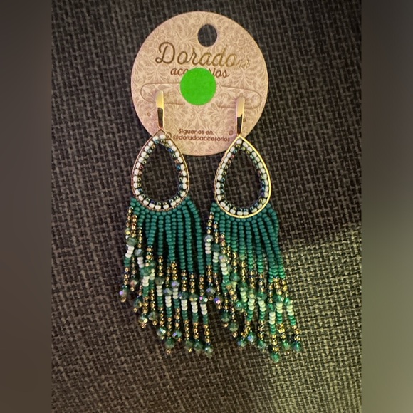 NWT Elegant Green Gold Beaded Teardrop Dangle Earrings Dorado Boutique $78 MSRP - Picture 1 of 4